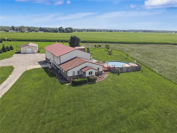6603 N 1800 East Rd, Georgetown, IL 61846
