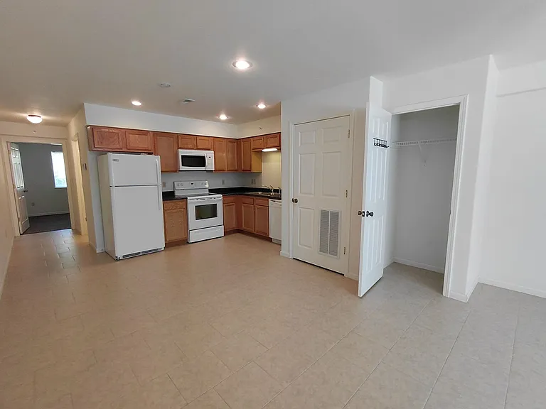 118 Booker Rd — Photo 4
