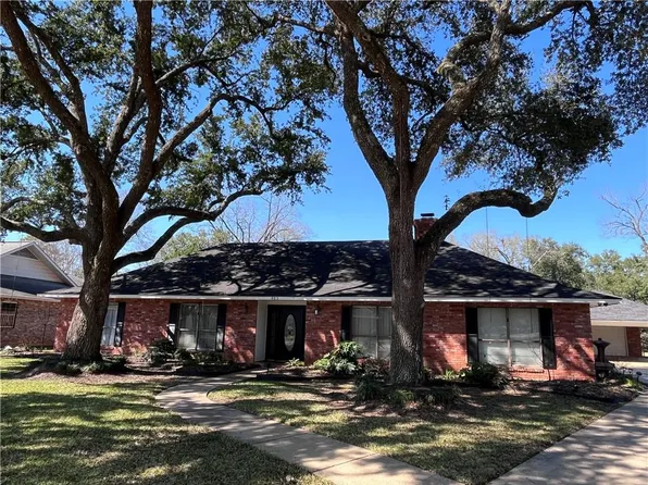 403 Hartwood Dr, Alexandria, LA 71303