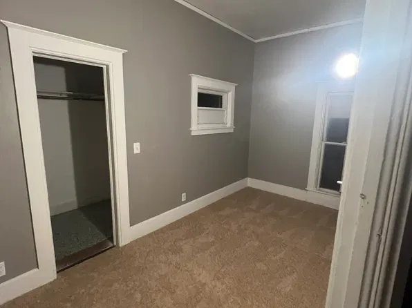 1001 Ferguson St #2, Charles City, IA 50616