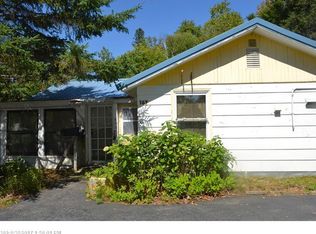 167 Commercial St, Hartland, ME 04943