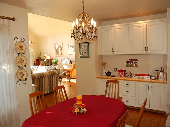 5th image of 14912 145th Avenue Ct E