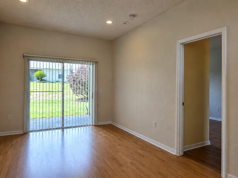 238 Dinner Lake Pl — Photo 2