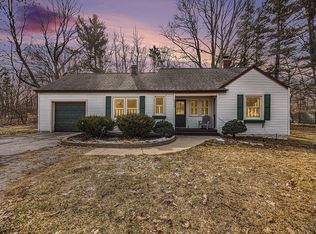 5549 Airline Rd, Fruitport, MI 49415
