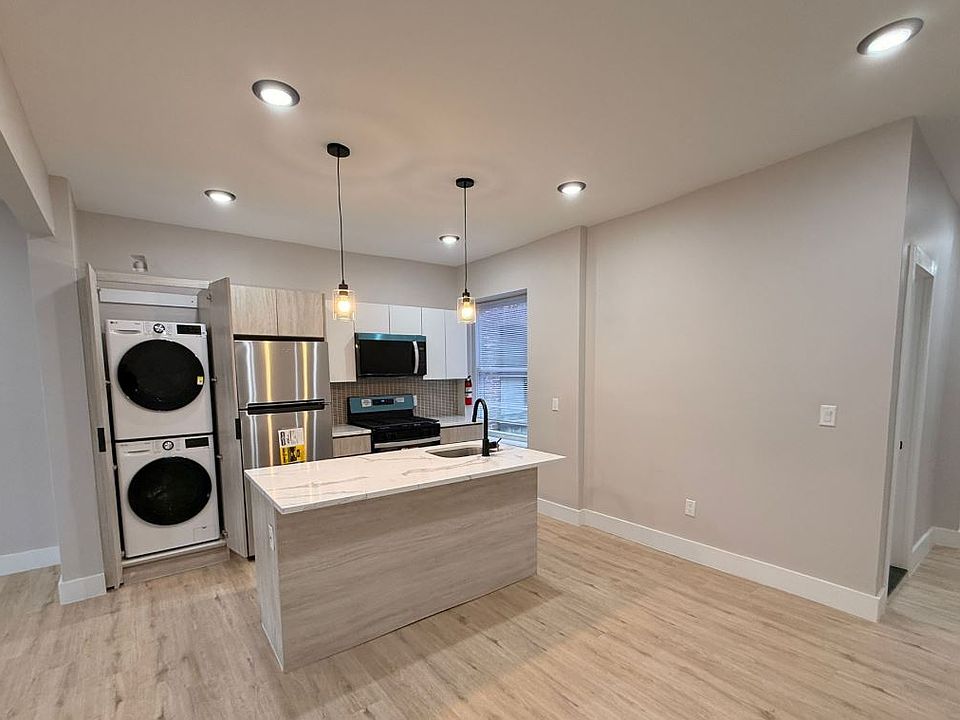 1st image of 5305 Palisade Ave #47
