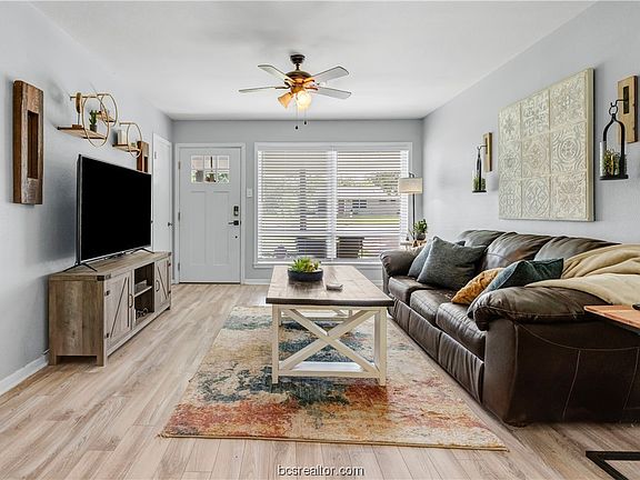 5th image of 2605 Wayside Dr