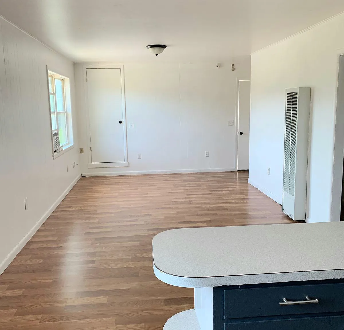 2 bed, 900 sqft, $975 — Photo 2
