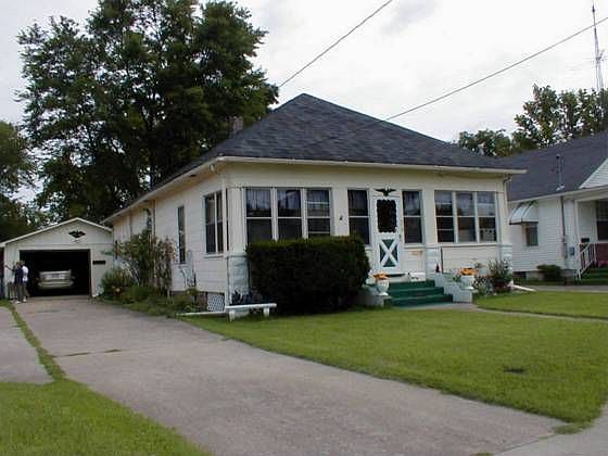 1st image of 512 W Broadway Blvd
