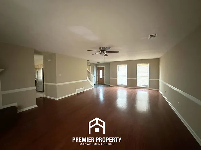 Building Photo - 8842 Aspen View Cv