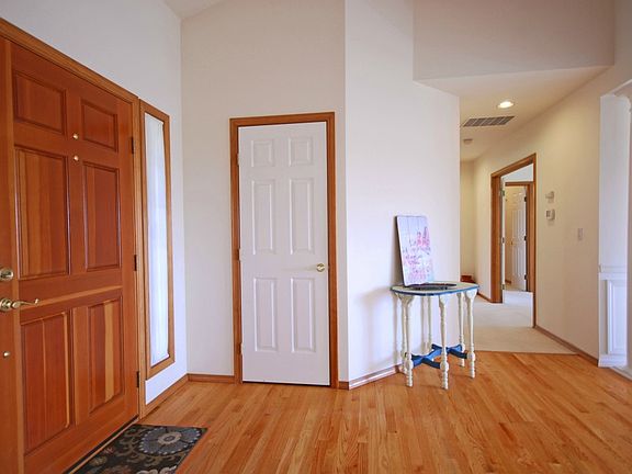 5th image of 1537 13th Ave