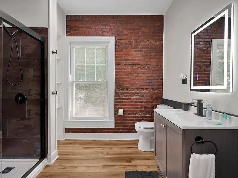 521 E Water St #2 — Photo 6
