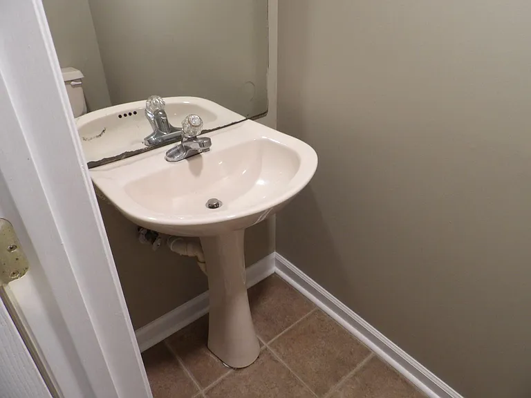 244 Meadowview Dr #12 — Photo 41