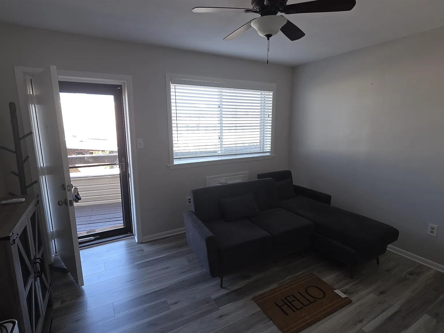 1 bed, 1.0 bath, $1,700 — Photo 3