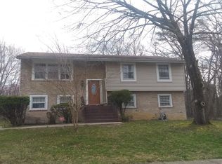 8308 Arden Ln, Fort Washington, MD 20744