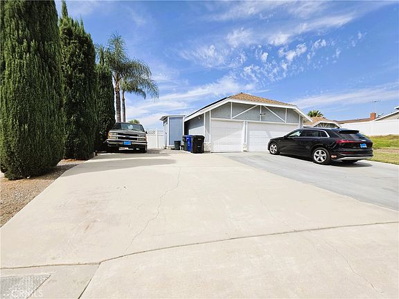 2nd image of 7725 Lippizan Dr