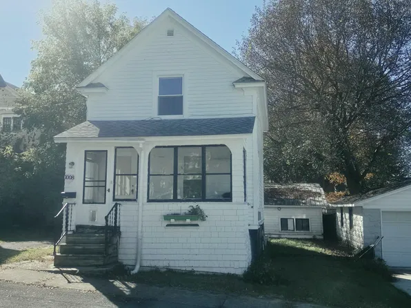 1008 Hungerford St, Watertown, NY 13601