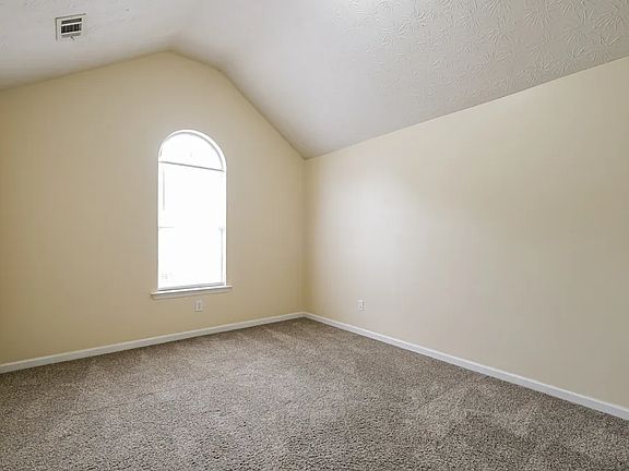5th image of 1670 Callaway Loop #1670