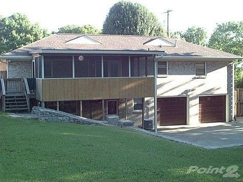 2nd image of 628 Huntington Ridge Dr