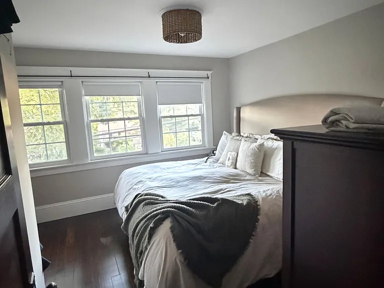 188 Plainville Ave — Photo 22