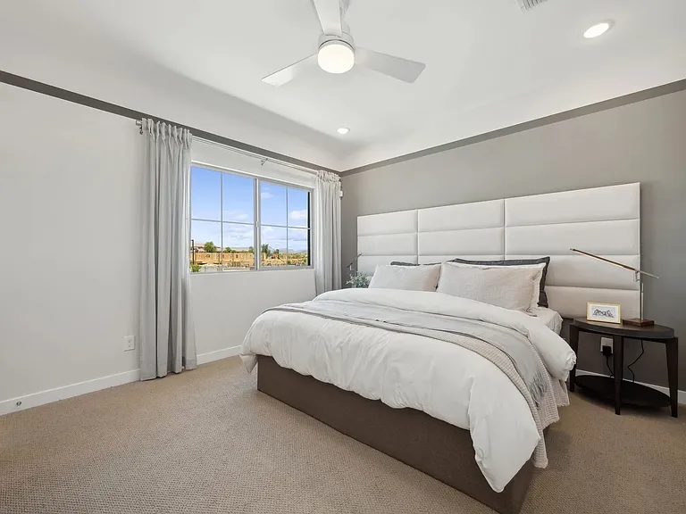 2818 W White Feather Ln — Photo 10
