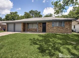 816 Michelle Dr, Everman, TX 76140