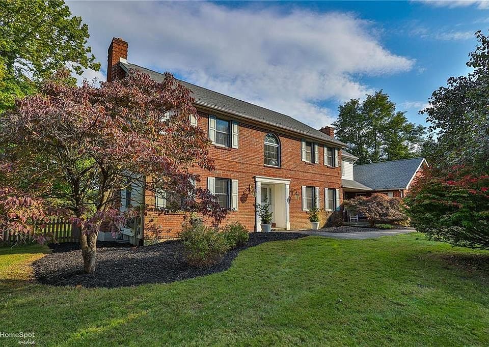 7630 Sweetwood Dr, Macungie, PA 18062 Zillow