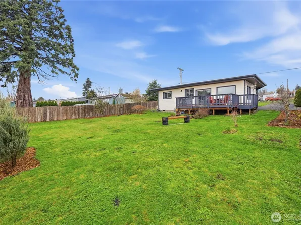 5515 Hillvue Road, Blaine, WA 98230