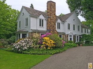 9137 Booth Rd, Mentor, OH 44060