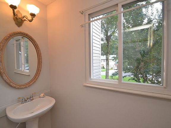 5th image of 7230 Connan Ln