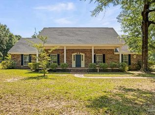 5774 Windham Rd, Milton, FL 32570