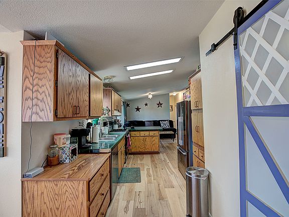 5th image of 41906 Farmstead Way
