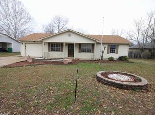 24 McArthur Dr, Cabot, AR 72023