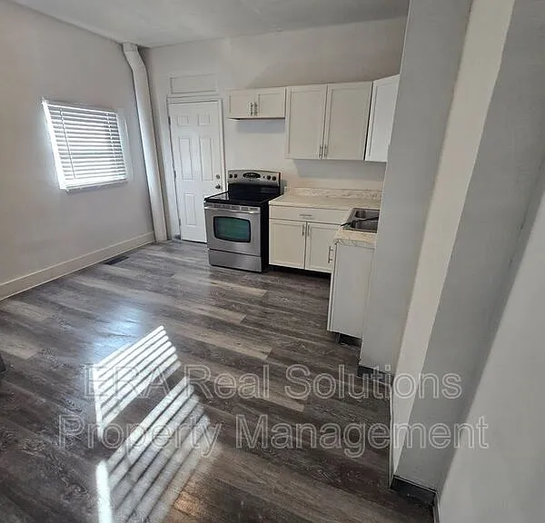 85 N Yale Ave — Photo 8