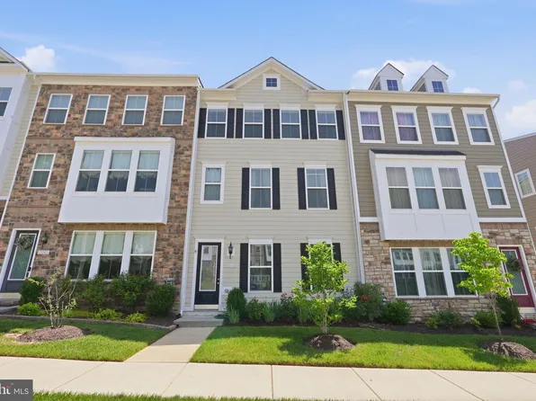 13044 Jessica Grove Pl, Woodbridge, VA 22192