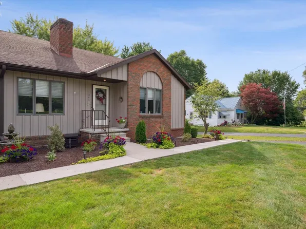 1843 S State Route 100, Tiffin, OH 44883