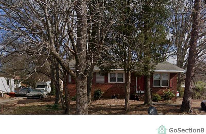 2nd image of 4925 Ridgeley Dr