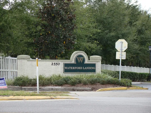 2550 N Alafaya Trl APT 6305, Orlando, FL 32826