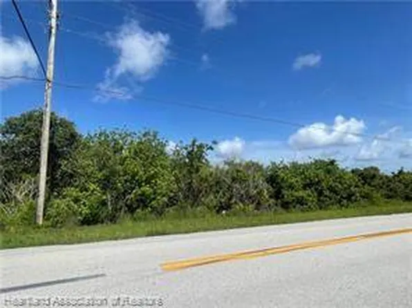 230 Hallmark Ave, Lake Placid, FL 33852