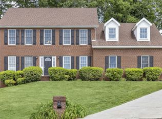 10133 Delle Meade Dr, Knoxville, TN 37931