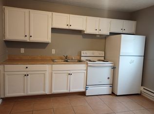 619 Root Rd, Lorain, OH 44052