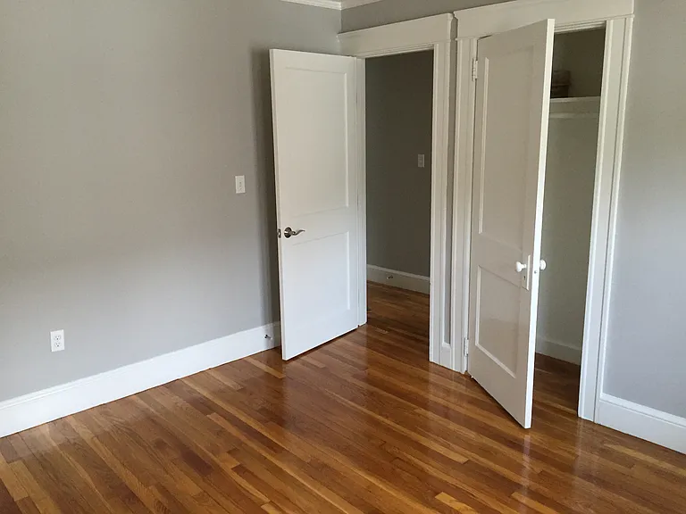 75 Maple St — Photo 12