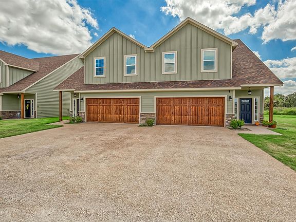 5th image of 140-146 Eagle Meadow Dr #142