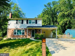 6902 Lavant Dr, Springfield, VA 22152