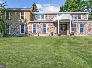 17 Washington Ln, Chadds Ford, PA 19317