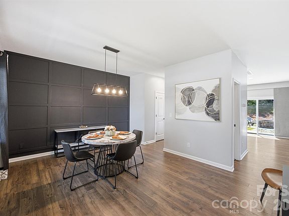 5th image of 6312 Lantern Ridge Rd