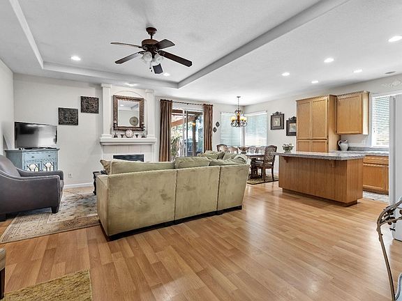 5th image of 8724 Windsor Road
