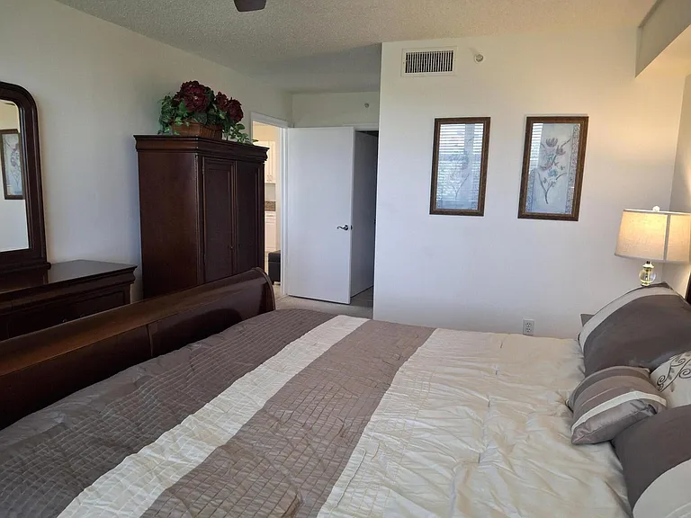 3606 S Ocean Blvd #402 — Photo 29