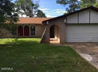3217 Scovel Ave, Pascagoula, MS 39581