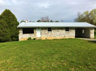 336 Airport Rd, Bybee, TN 37713