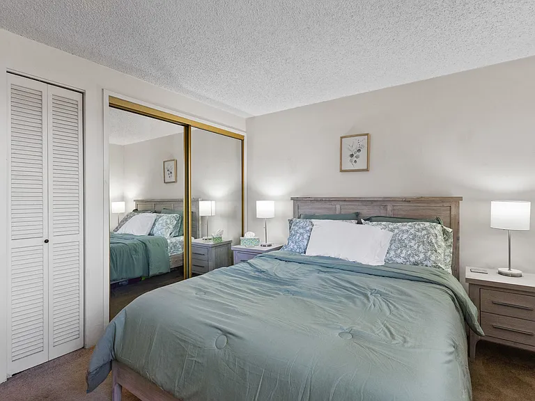 909 Coolidge St #301 — Photo 17